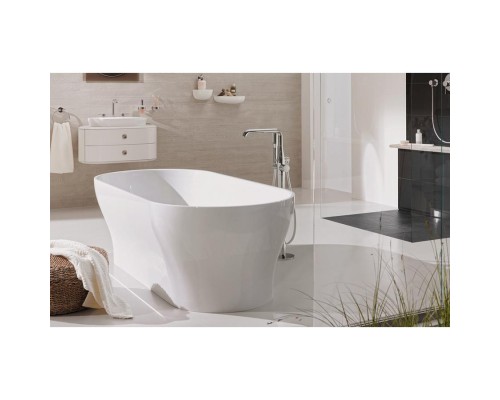 Смеситель Grohe Essence 23491001